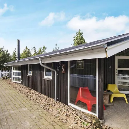 Holiday home Holiday Trinnesvej Bolilmark