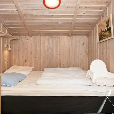 Dom wakacyjny Holiday Trinnesvej *